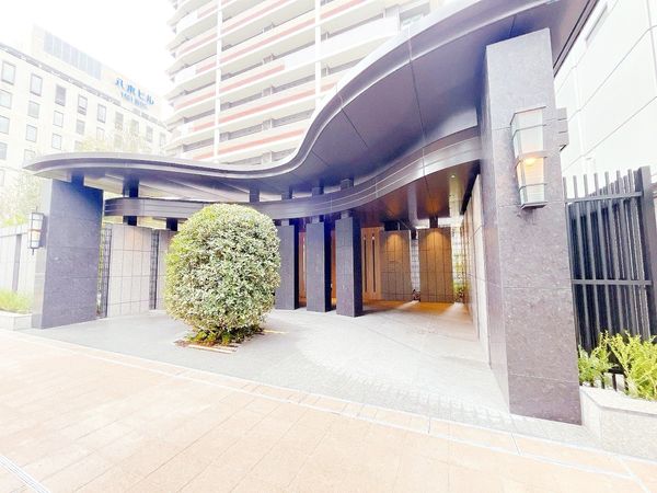 ローレルタワー堺筋本町 エントランス ローレルタワー堺筋本町 エントランス