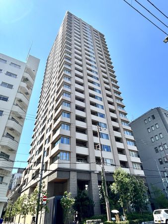 ウエリスタワー京町堀 外観