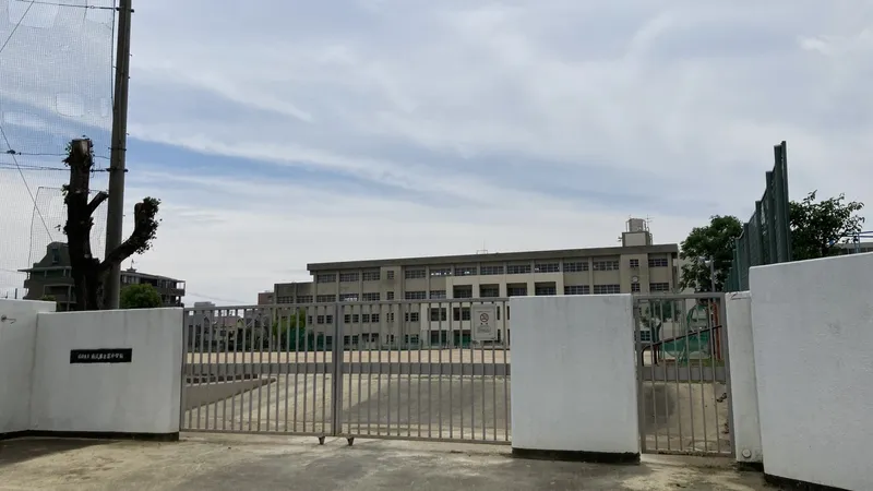 徒歩10分