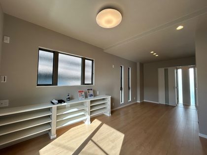 常光寺1丁目 新築戸建 リビング