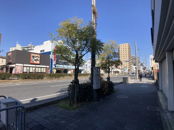 利便性に恵まれた阪神本線「出屋敷」駅利用、国道2号線沿いの好立地