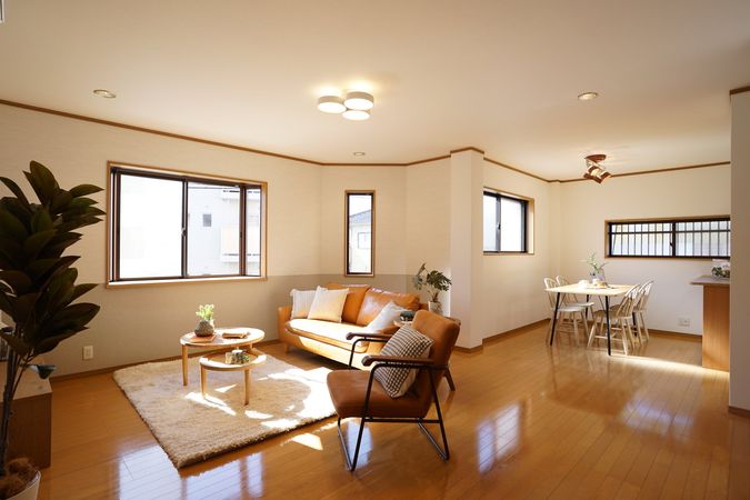 尼崎市浜田町5丁目 戸建 リビング 尼崎市浜田町5丁目 戸建 リビング