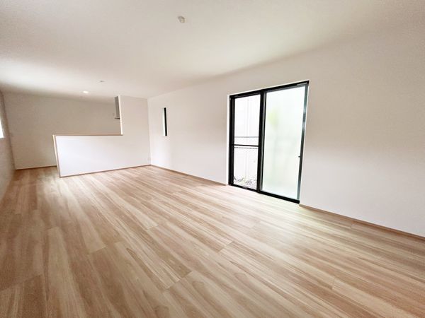 尼崎市道意町5丁目 新築戸建 リビング 尼崎市道意町5丁目 新築戸建 リビング