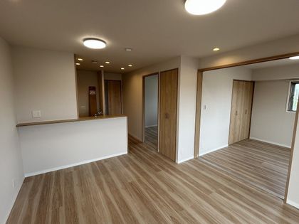 アークフォルム杭瀬公園 リビング