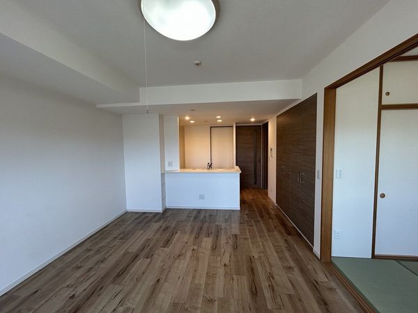 シャルマンフジスマート尼崎出屋敷駅前ステーショングリーン リビング シャルマンフジスマート尼崎出屋敷駅前ステーショングリーン リビング