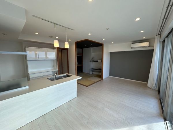 ルネマスターズタワー リビング