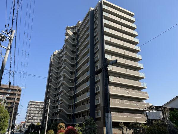 リーデンススクエア尼崎 外観