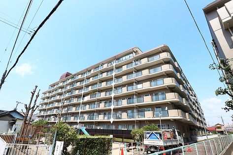 武庫川東グランドハイツ 外観