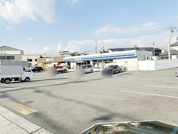 ローソン堺大野芝店まで徒歩3分
