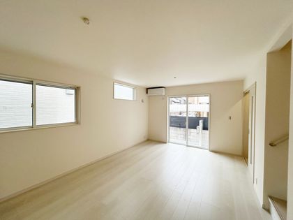 堺市北区東上野芝町2丁 2号棟 リビング