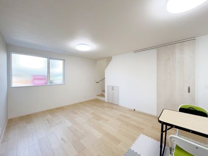 堺市北区百舌鳥本町ニ町 1号地 リビング