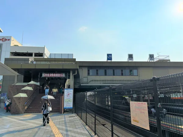 徒歩18分。
