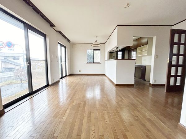 堺市南区三原台4丁 リビング 堺市南区三原台4丁 リビング
