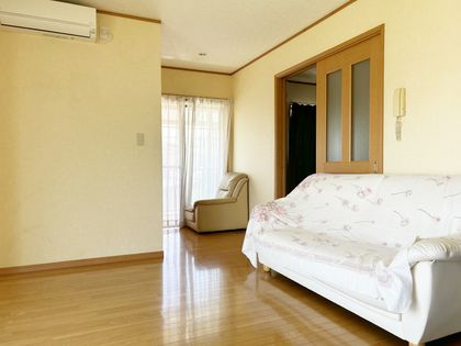 岸和田市西之内町 戸建 リビング