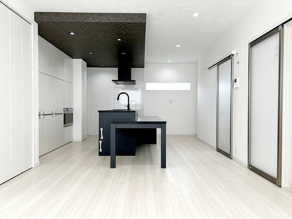 堺市南区三原台3丁 リビング
