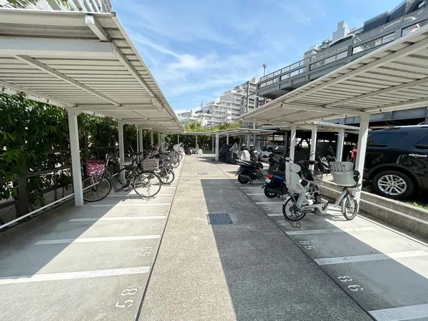 駐輪場