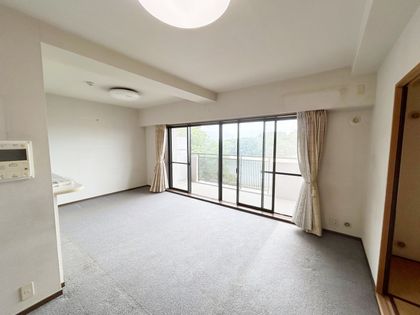 南貴望ヶ丘パークホームズ リビング