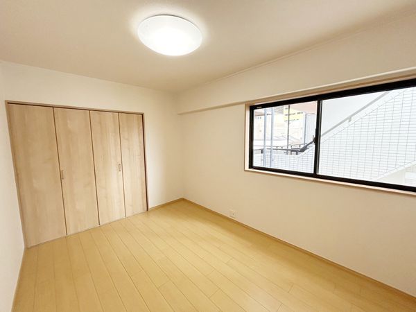 ロイヤルビブレ北野田 室内