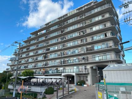 サニークレスト泉ケ丘 外観