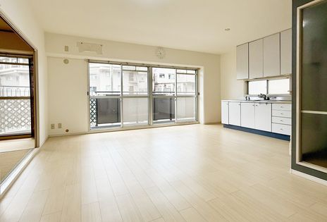 ガーデンハイム狭山 B棟 リビング