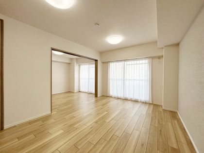 ベル・アーバニティ北花田 リビング