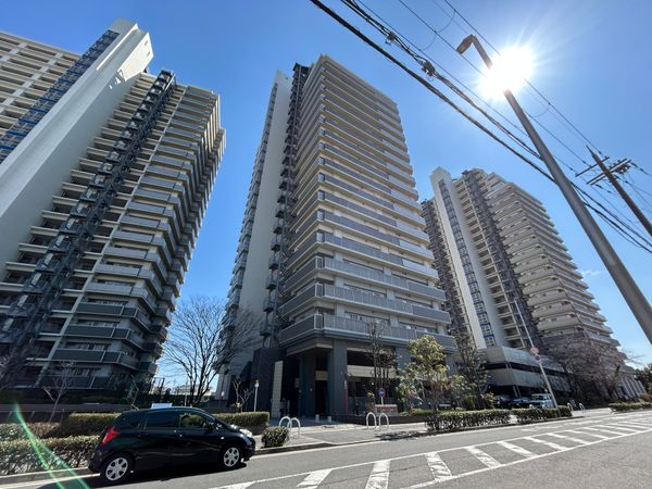 タワーズランド北野田 セントラルタワー 外観