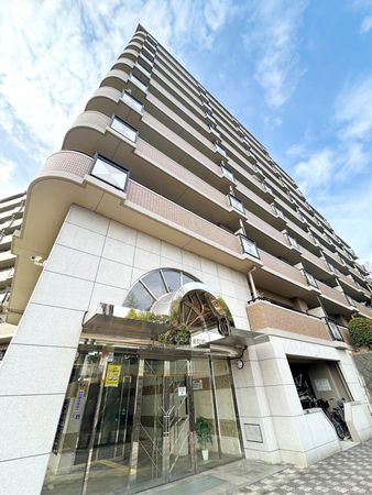 アンビエント金剛東ガーデンコート 外観