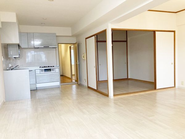 メゾンドールウイングヒルズ 1番館 リビング メゾンドールウイングヒルズ 1番館 リビング