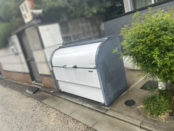 ゴミ置き場