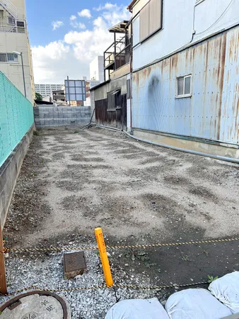 建築条件付販売土地ではございません。お好きなハウスメーカー・工務店にて建築可能です。