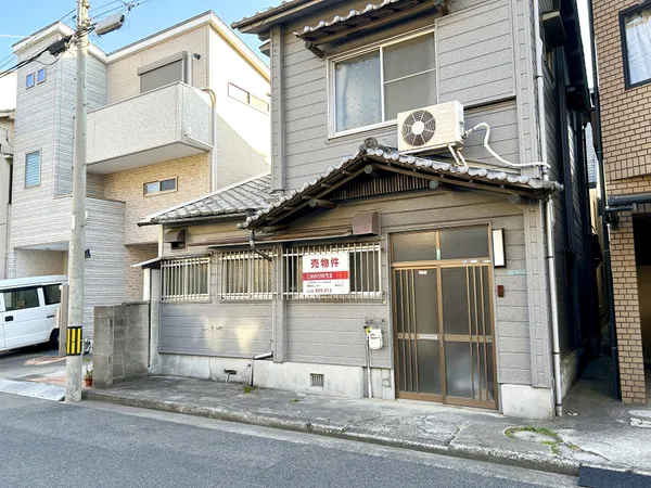 建物解体後更地にしてお引渡しします。