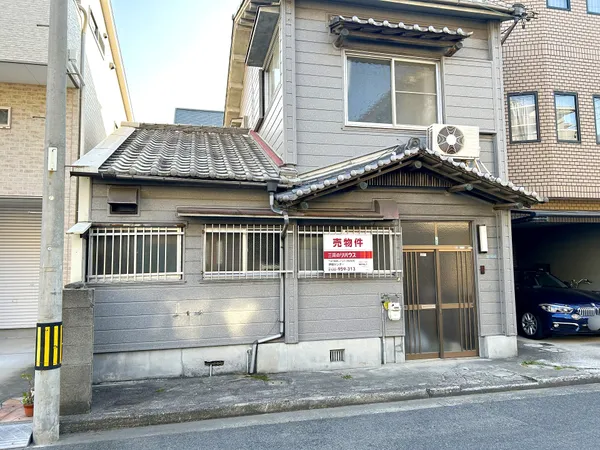 建物解体後更地にしてお引渡しします。