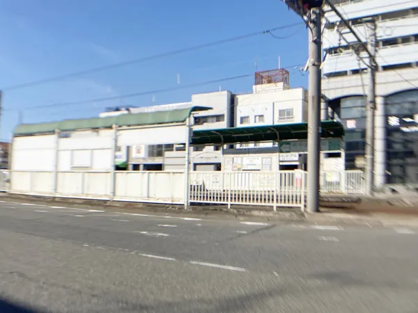 阪堺線「御陵前」駅徒歩2分。