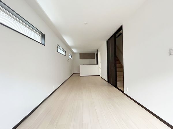 堺区新在家町東4丁 新築 リビング
