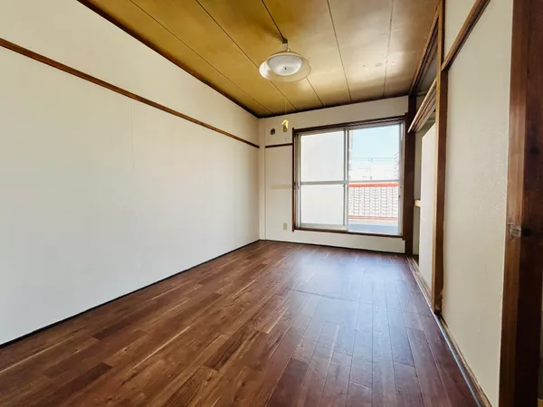 ３階西側洋室　ぜひご検討下さい。ご連絡お待ちしております。