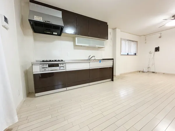 生活のメインスペースとなるLDKは、約14帖の広さです。