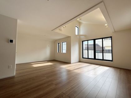 高石市綾園2丁目 3号棟 リビング