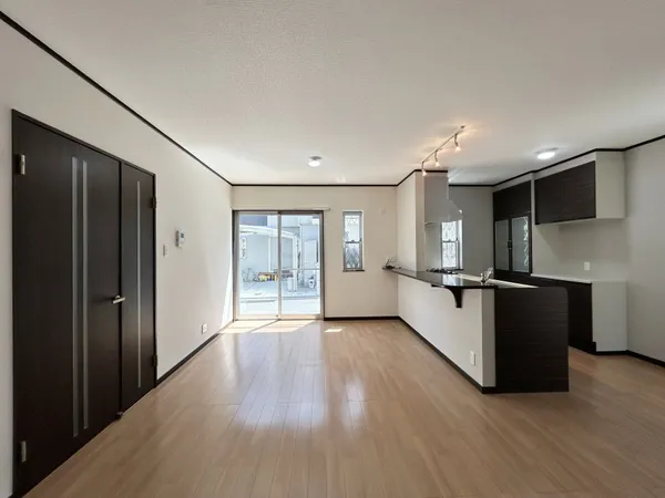 生活のメインスペースとなるLDKは、約16.5帖の広さです。