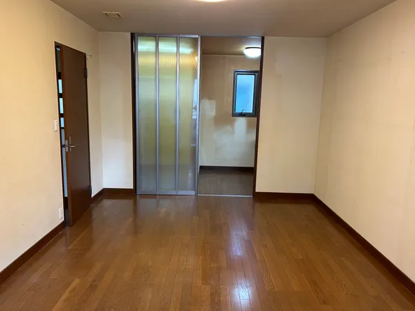 洋室約９．７帖