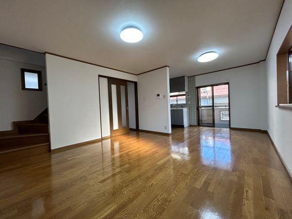 堺市堺区新在家町東4丁 リビング 堺市堺区新在家町東4丁 リビング