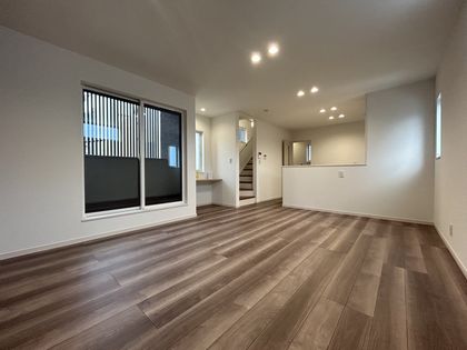 堺市中区深井東町 リビング
