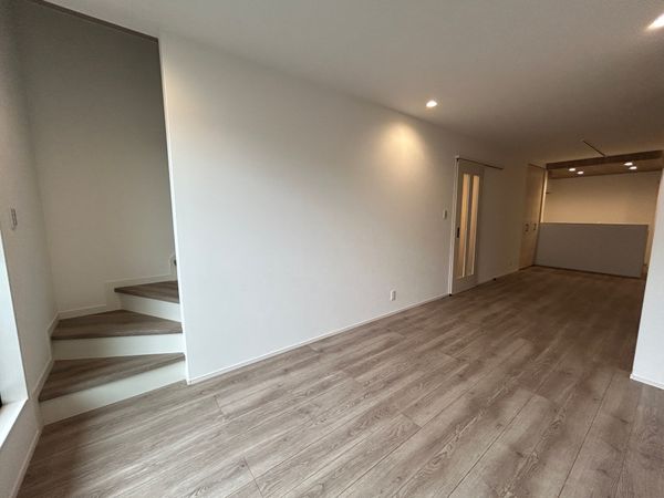 堺市西区鳳中町8丁 リビング