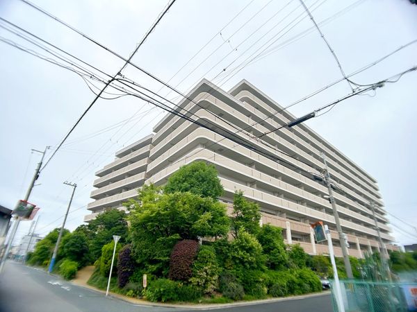 リバーガーデン三国ヶ丘けやき通り 外観
