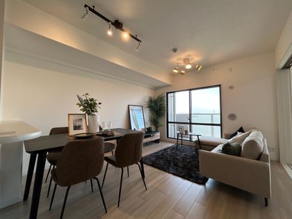 ファミールハイツ鳳サウスフォレスト リビング