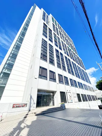 建物外観　オーナーチェンジ物件（表面利回り１２．５％）