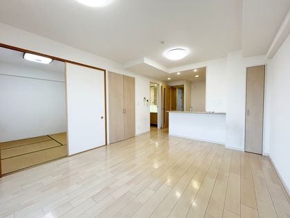 プレミスト堺大小路GREET リビング