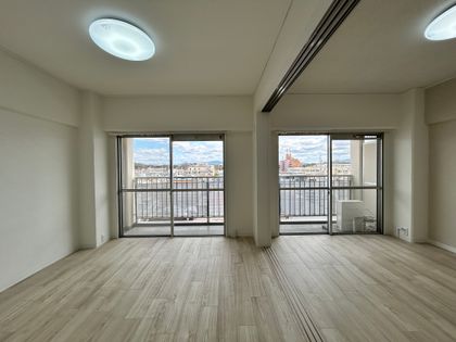 朝日プラザ大仙 リビング