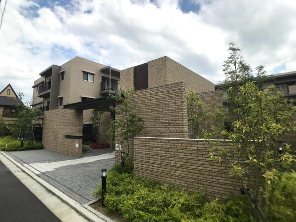 ユニハイム浜寺諏訪ノ森 外観 ユニハイム浜寺諏訪ノ森 外観