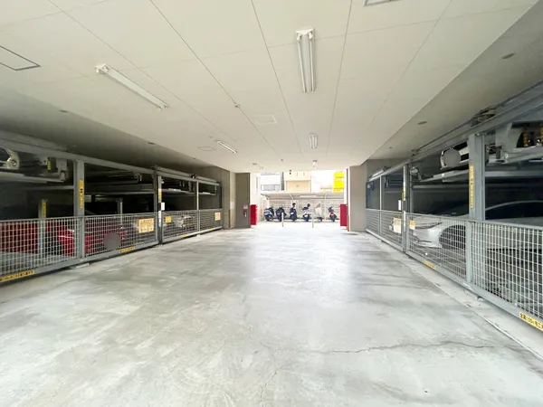 駐車場お気軽にお問合せ下さい