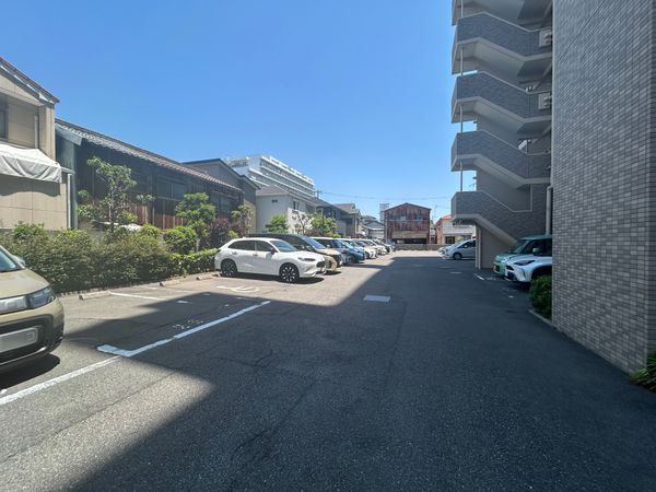 プレミアムランズ堺東 駐車場 プレミアムランズ堺東 駐車場